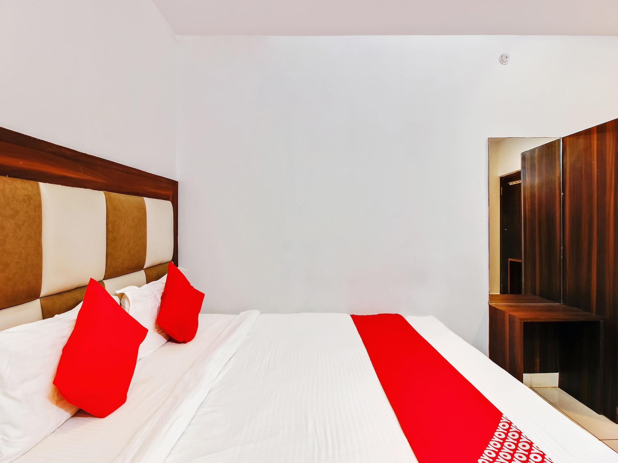 Oyo 29131 Hotel Mn Grand 商沙巴 外观 照片
