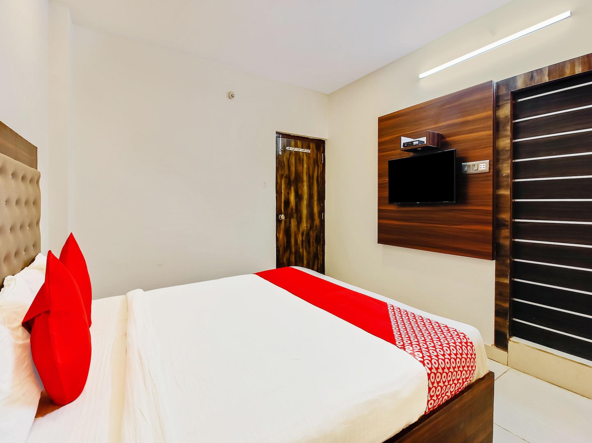 Oyo 29131 Hotel Mn Grand 商沙巴 外观 照片