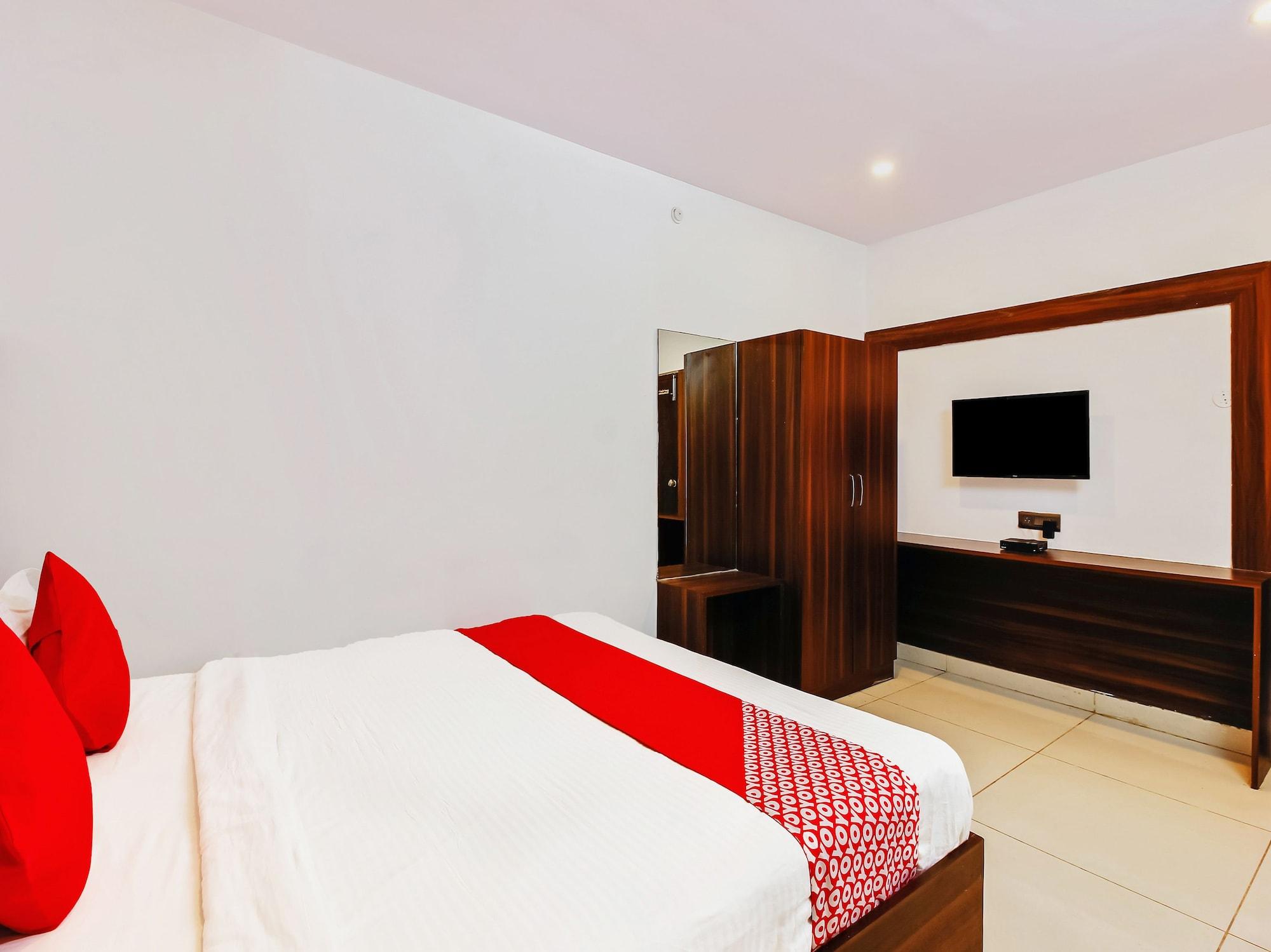 Oyo 29131 Hotel Mn Grand 商沙巴 外观 照片