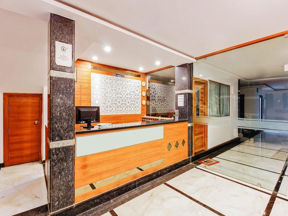 Oyo 29131 Hotel Mn Grand 商沙巴 外观 照片